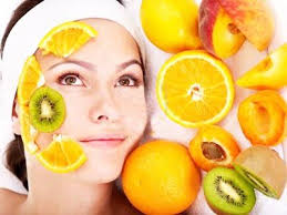 GriyaWisata.com- Kata siapa cantik itu mahal? Jika Anda ingin cantik alami buah- buahan ini bisa menjadi pilihan Anda mau tau buahan yang cocok untuk dibikin masker? Yuk, simak selengkapnya.