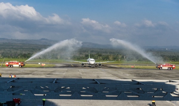 GriyaWisata.Com - Penerbangan perdana Citilink dari banda Aceh tujuan Jakarta telah diresmikan. Diharapkan dapat mendongkrak geliat pariwisata Aceh sebagai wisata halal. 