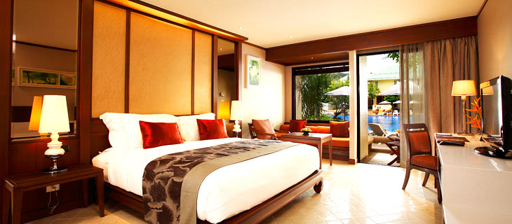 GriyaWisata.Com - Holiday Inn Cikarang Jababeka menempati pusat dari salah satu daerah industrial terbesar yang menghubungkan lebih dari 4.000 perusahaan lokal dan internasional, membuat hotel ini menjadi tempat ideal bagi wisatawan bisnis yang mencari tempat peristirahatan nyaman dan kemudahan akse..