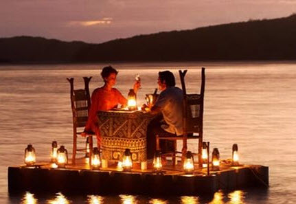 GriyaWisata.com - Momen bulan madu yang manis dan romatid membuat setiap pasangan mereka bahagia dan tidak sabar untuk melakukannya. Tetpai, ada beberapa hal yang perlu Anda perhatikan untuk membuat momen bulan madu terasa lebih menyenangkan lho. Apa saja? Simak selengkapnya seperti yang dilansir Bo..